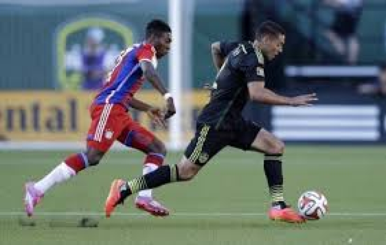 Video: Igra 2 na 2 sa pomoćnim igračima